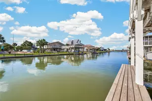 21818 Matagorda Dr, Galveston, TX 77554 - Photo 46