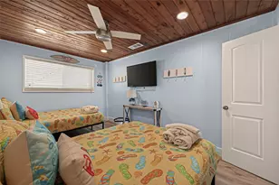 21818 Matagorda Dr, Galveston, TX 77554 - Photo 26