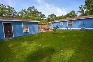 253 Windwood Dr, Livingston, TX 77351 - Photo 14