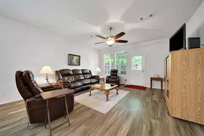 2114 Lost Timbers Drive, Conroe, TX 77304 - Photo 16