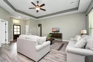 395 Hunter Rnch Wy, Dayton, TX 77535 - Photo 10