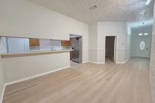 14315 Royal Hill Dr, Houston, TX 77083 - Photo 12