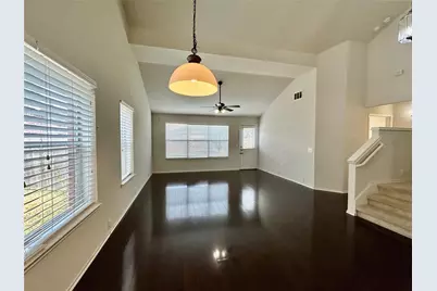 10623 Sugar Trace Drive, Sugar Land, TX 77498 - Photo 16