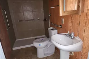 500 E Kezee, Calvert, TX 77837 - Photo 14