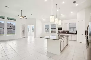 28825 Crockett Gdns Dr, New Caney, TX 77357 - Photo 4