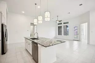 28825 Crockett Gdns Dr, New Caney, TX 77357 - Photo 6