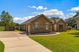 1132 Quarter Horse Trl, Angleton, TX 77515 - Photo 44