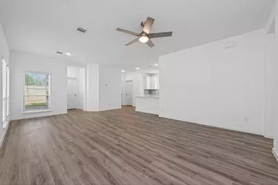 9746 Enclave Ridge Road, Willis, TX 77318 - Photo 10