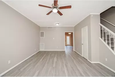 850 Threadneedle Street #75, Houston, TX 77079 - Photo 12