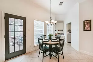 321 Pine Creek Dr, Friendswood, TX 77546 - Photo 14