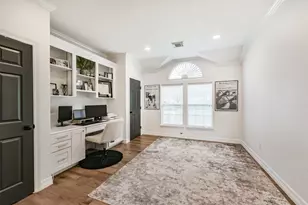 321 Pine Creek Dr, Friendswood, TX 77546 - Photo 20