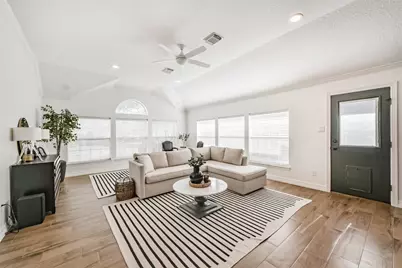 321 Pine Creek Drive, Friendswood, TX 77546 - Photo 8