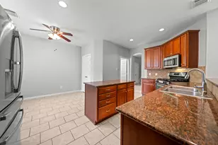 42 Ebony Oaks Pl, The Woodlands, TX 77382 - Photo 10