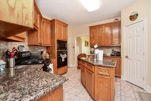 10913 N P St, La Porte, TX 77571 - Photo 10