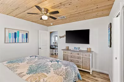 1206 Surf Drive, Surfside Beach, TX 77541 - Photo 14