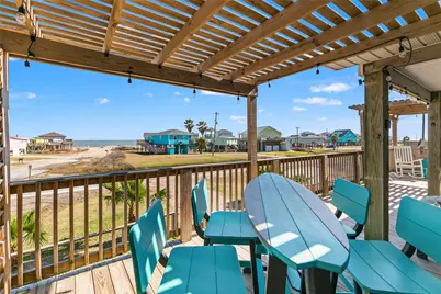 1206 Surf Drive, Surfside Beach, TX 77541 - Photo 4