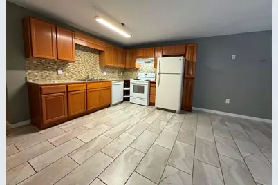 1709 Avenue L #UP, Galveston, TX 77550 - Photo 4