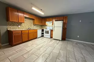 1709 Avenue L, Galveston, TX 77550 - Photo 4
