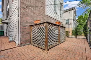 1508 Crocker St, Houston, TX 77019 - Photo 22
