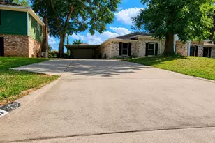 10108 Woodhollow Dr, Conroe, TX 77385 - Photo 4