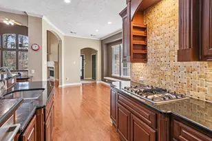 13224 Misty Sage Dr, Conroe, TX 77302 - Photo 10