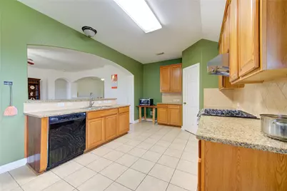 702 Hollyhock Drive, Stafford, TX 77477 - Photo 14