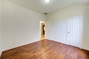 702 Hollyhock Dr, Stafford, TX 77477 - Photo 32