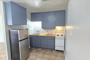 509 Truman St, Cleveland, TX 77327 - Photo 2