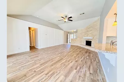 15051 Felgate Creek Drive, Houston, TX 77084 - Photo 10
