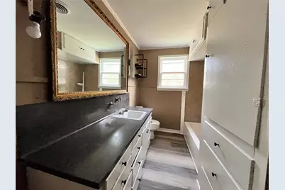 103 E Stone Street, Brenham, TX 77833 - Photo 6