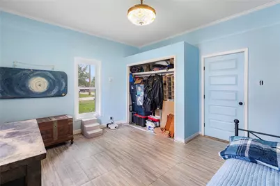 408 Morton Avenue, Palacios, TX 77465 - Photo 4
