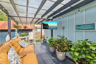 408 Morton Ave, Palacios, TX 77465 - Photo 20