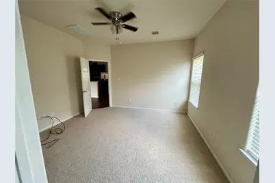 605 Carl Street, Dayton, TX 77535 - Photo 4