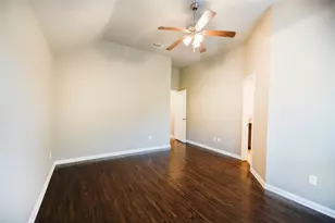 1909 Maize, Brenham, TX 77833 - Photo 12