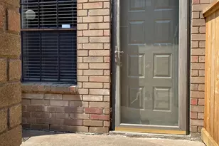 9850 Pagewood Ln, Houston, TX 77042 - Photo 2