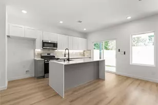 8316 Prairie View Dr, Houston, TX 77088 - Photo 2