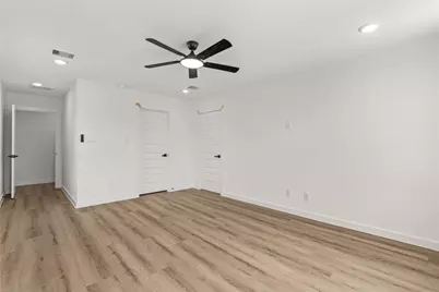 8316 Prairie View Drive, Houston, TX 77088 - Photo 12