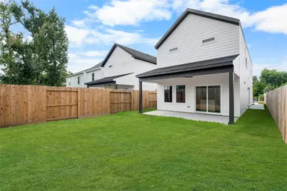8316 Prairie View Drive, Houston, TX 77088 - Photo 24