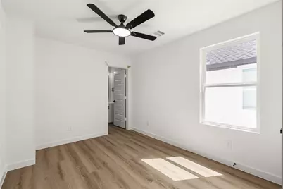 8316 Prairie View Drive, Houston, TX 77088 - Photo 16