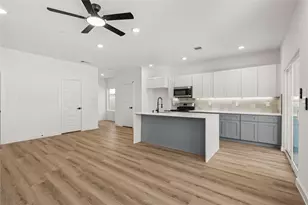 8316 Prairie View Dr, Houston, TX 77088 - Photo 4
