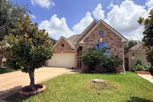 8027 Daylilly Creek Dr, Houston, TX 77083 - Photo 2