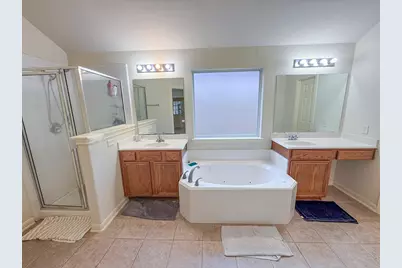 8027 Daylilly Creek Drive, Houston, TX 77083 - Photo 6