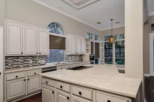 59 W Palmer Bend, The Woodlands, TX 77381 - Photo 12