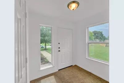 12818 Regg Drive, Houston, TX 77045 - Photo 6