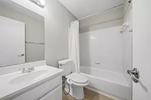 2819 Kettle Run, Sugar Land, TX 77479 - Photo 20