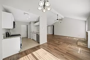 2819 Kettle Run, Sugar Land, TX 77479 - Photo 8