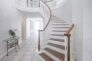 6010 Serrano Terrace Ln, Houston, TX 77041 - Photo 2