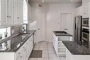 6010 Serrano Terrace Ln, Houston, TX 77041 - Photo 6