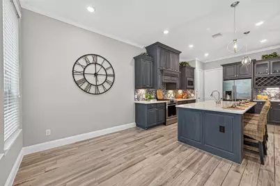 51 Banbury Court, Tomball, TX 77375 - Photo 18