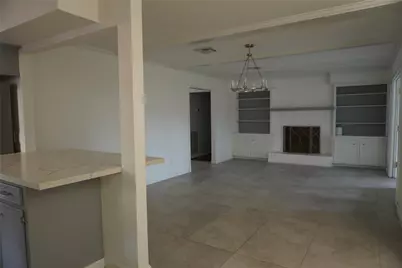 10703 Wickersham Lane, Houston, TX 77042 - Photo 10